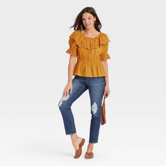 # 35. Women's Ruffle Short Sleeve Eyelet Peplum Blouse - Universal Thread - Picture 3 of 3